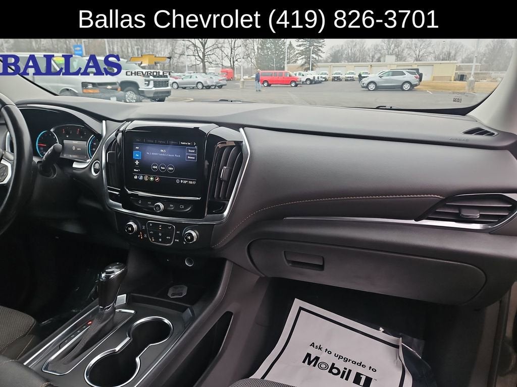 2020 Chevrolet Traverse LT Cloth