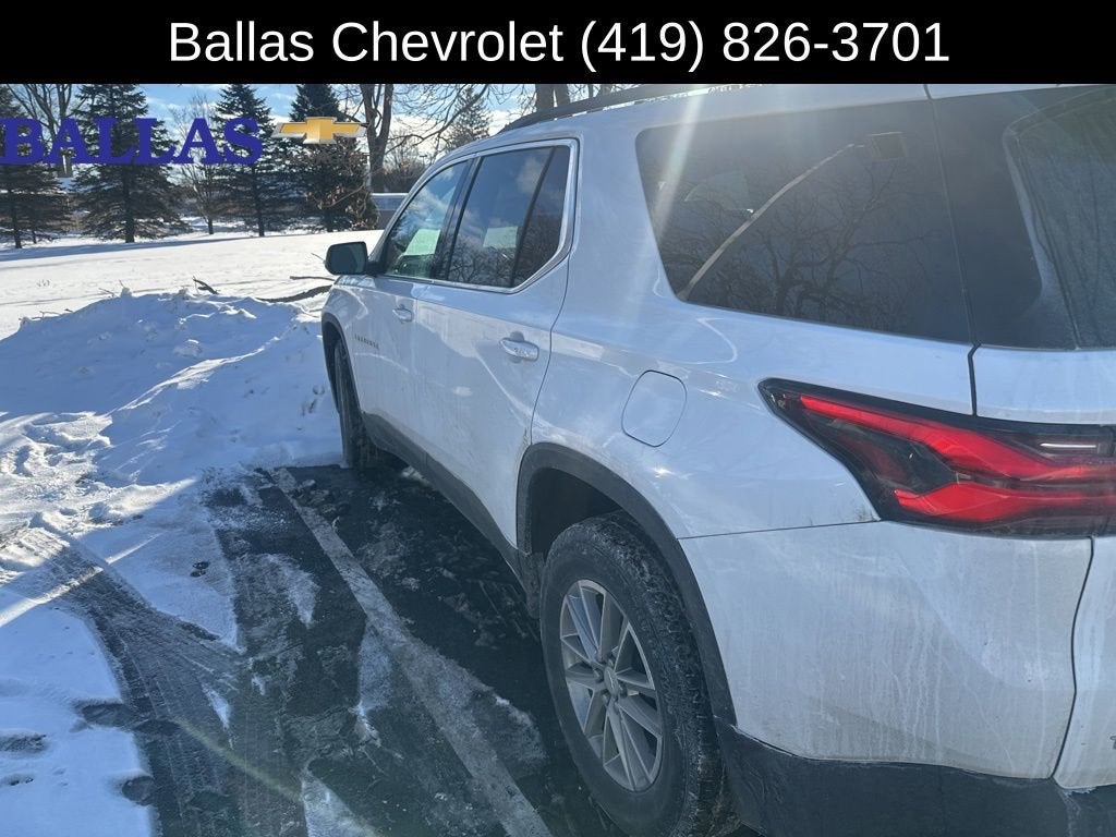 2023 Chevrolet Traverse LT Cloth
