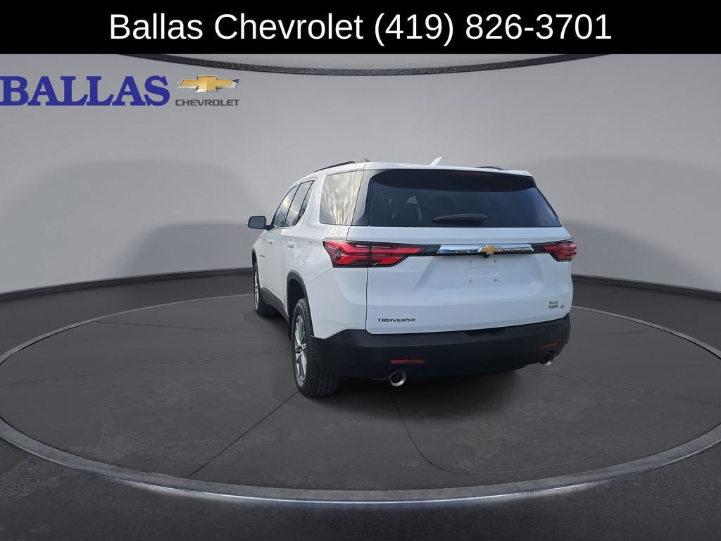 2023 Chevrolet Traverse LT Cloth