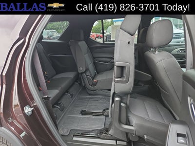 2023 Chevrolet Traverse LT Cloth