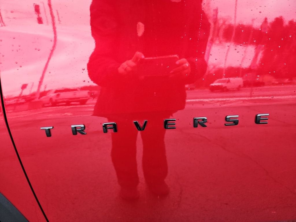 2023 Chevrolet Traverse RS