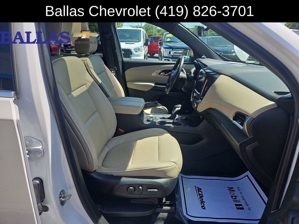 2023 Chevrolet Traverse Premier
