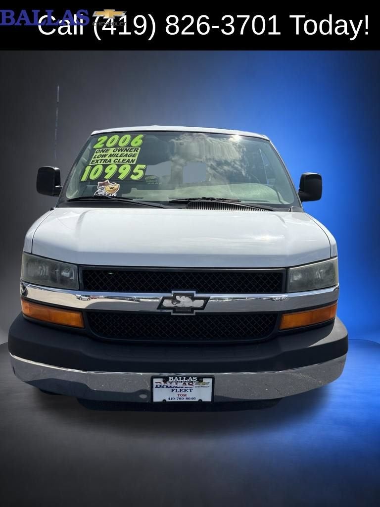 2006 Chevrolet Express Passenger 3500 LS
