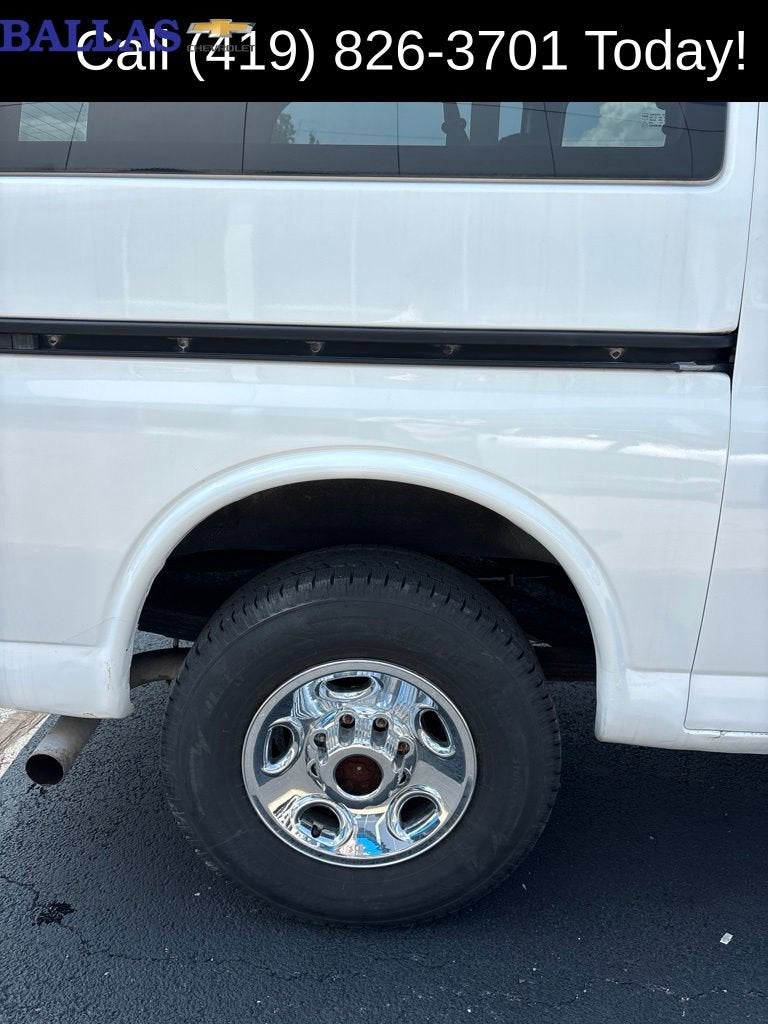 2006 Chevrolet Express Passenger 3500 LS