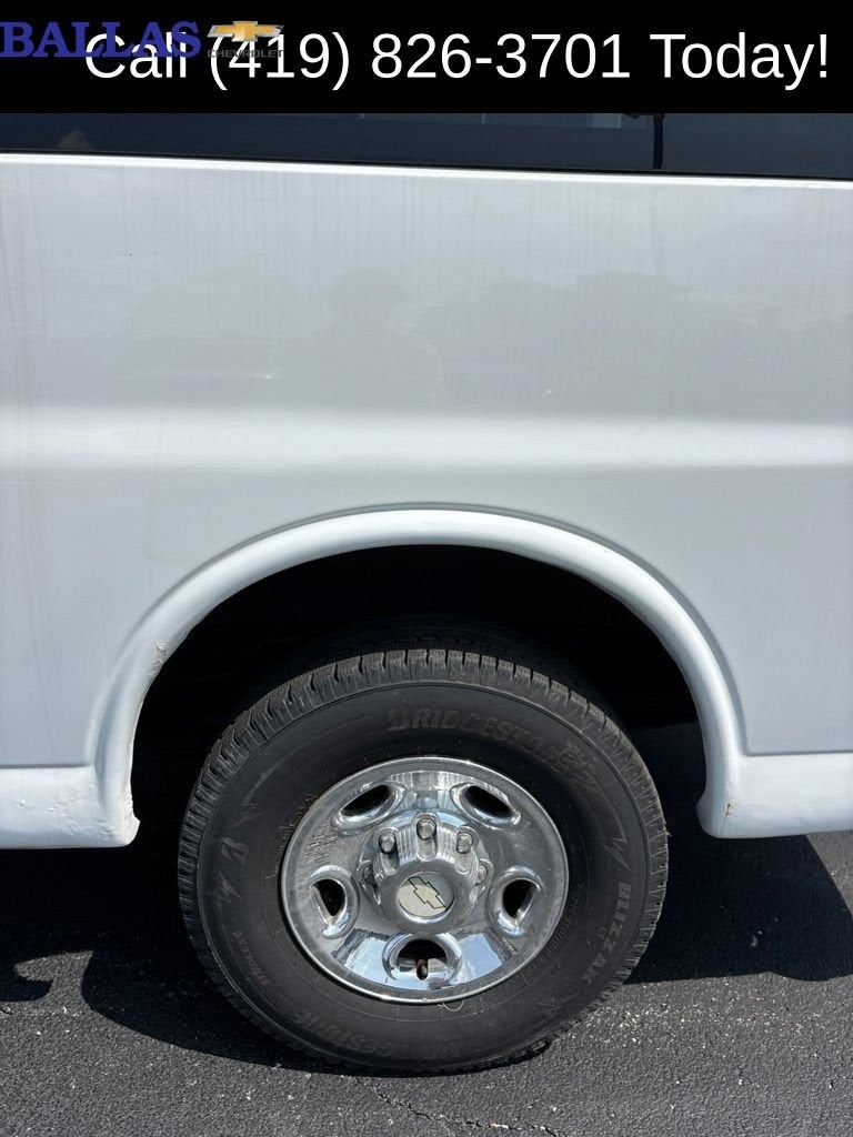 2006 Chevrolet Express Passenger 3500 LS