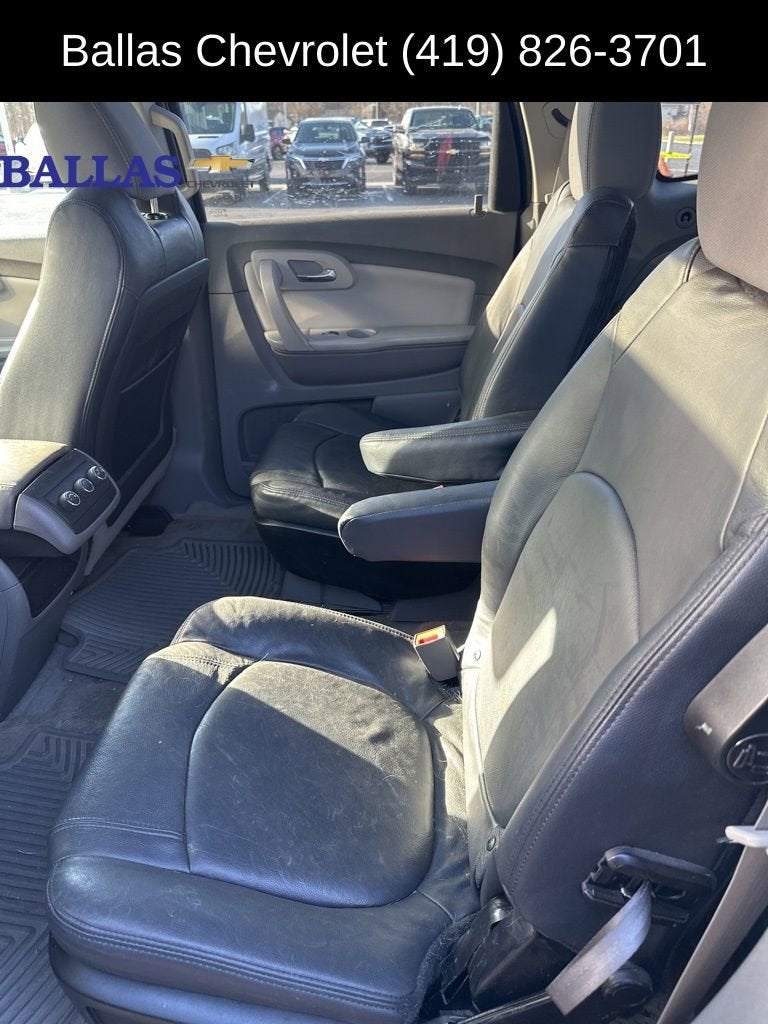 2011 Chevrolet Traverse LT w/1LT