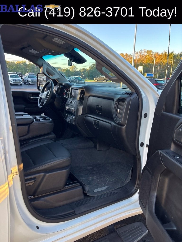 2025 GMC Sierra 2500 HD Pro