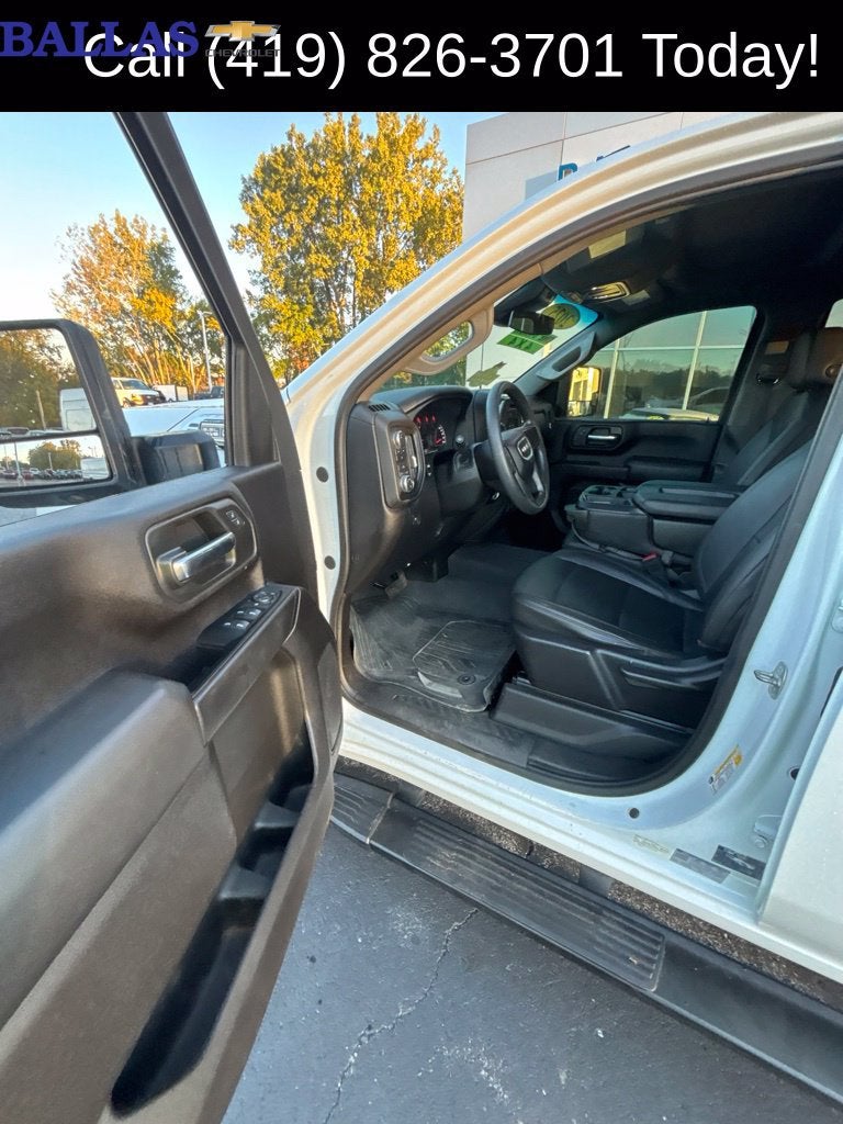 2025 GMC Sierra 2500 HD Pro