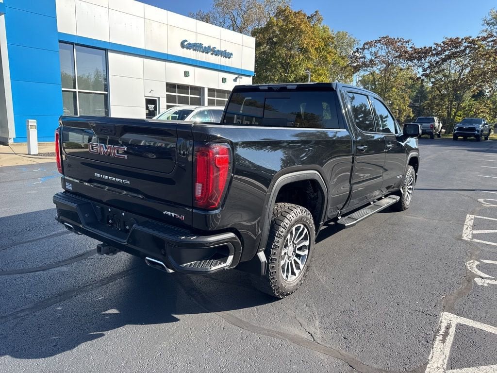 2022 GMC Sierra 1500 AT4