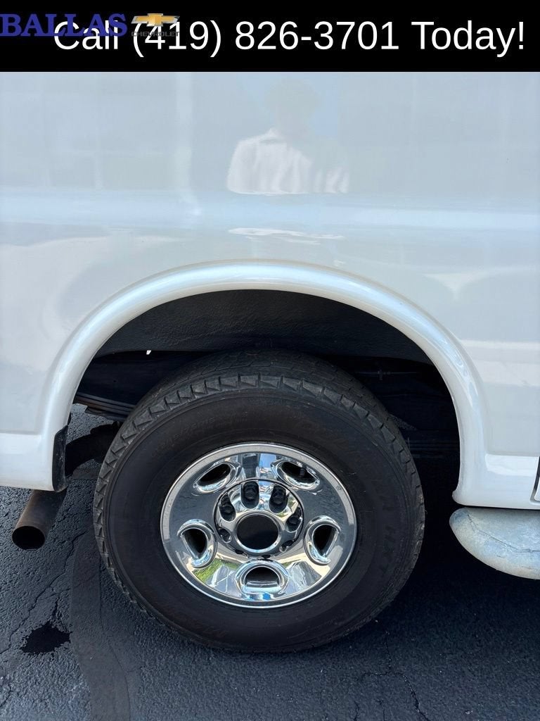 2017 GMC Savana Cargo 2500 Work Van