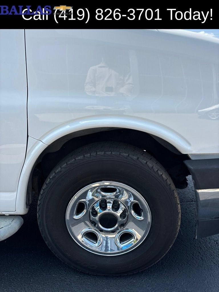 2017 GMC Savana Cargo 2500 Work Van