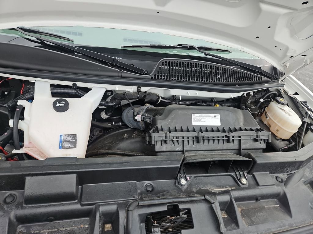 2024 GMC Savana Cargo 2500 Work Van