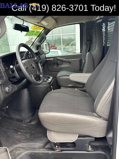 2025 GMC Savana Cargo Work Van