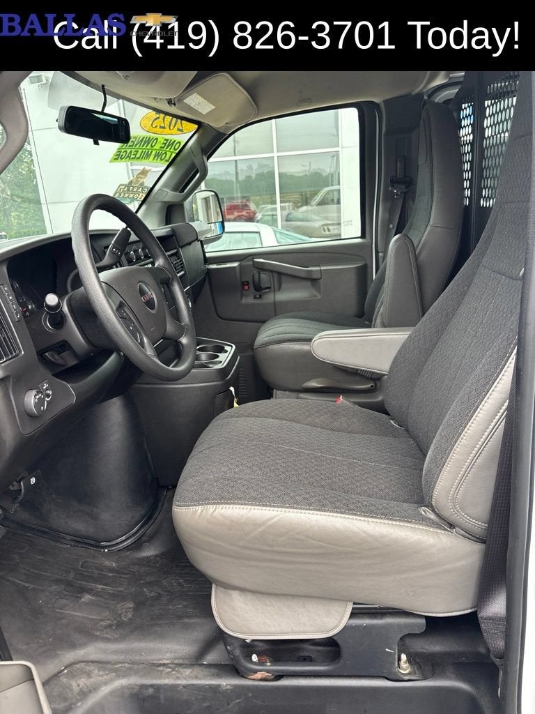 2025 GMC Savana Cargo Work Van