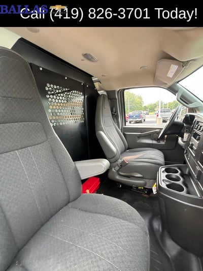2025 GMC Savana Cargo Work Van