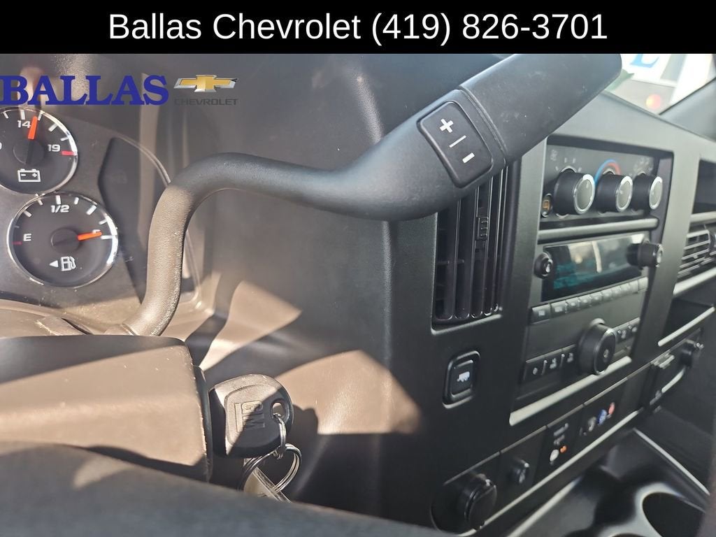 2024 GMC Savana Cargo 2500 Work Van