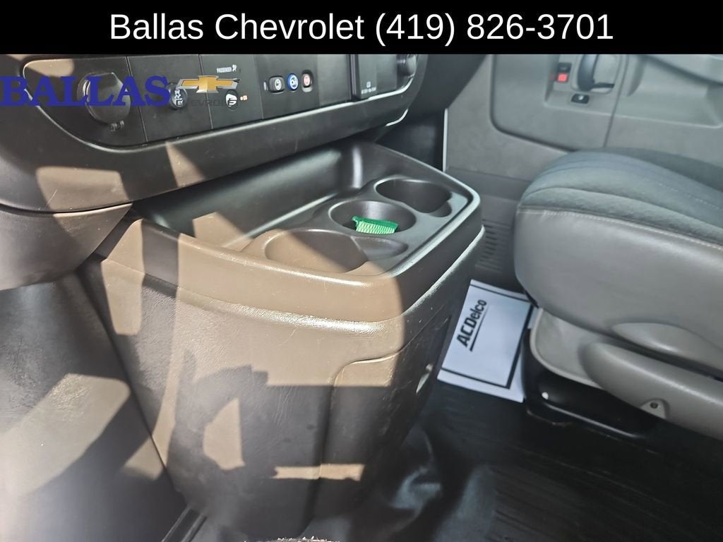 2024 GMC Savana Cargo 2500 Work Van