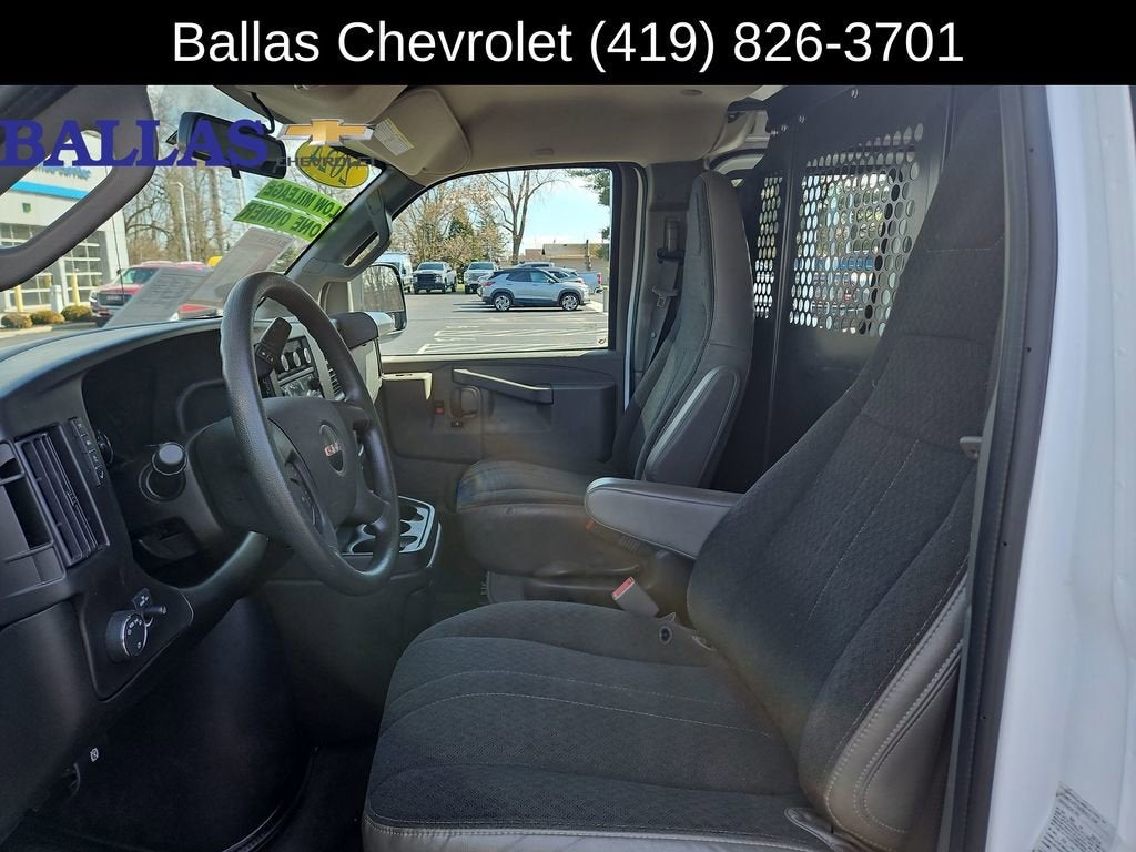 2024 GMC Savana Cargo 2500 Work Van