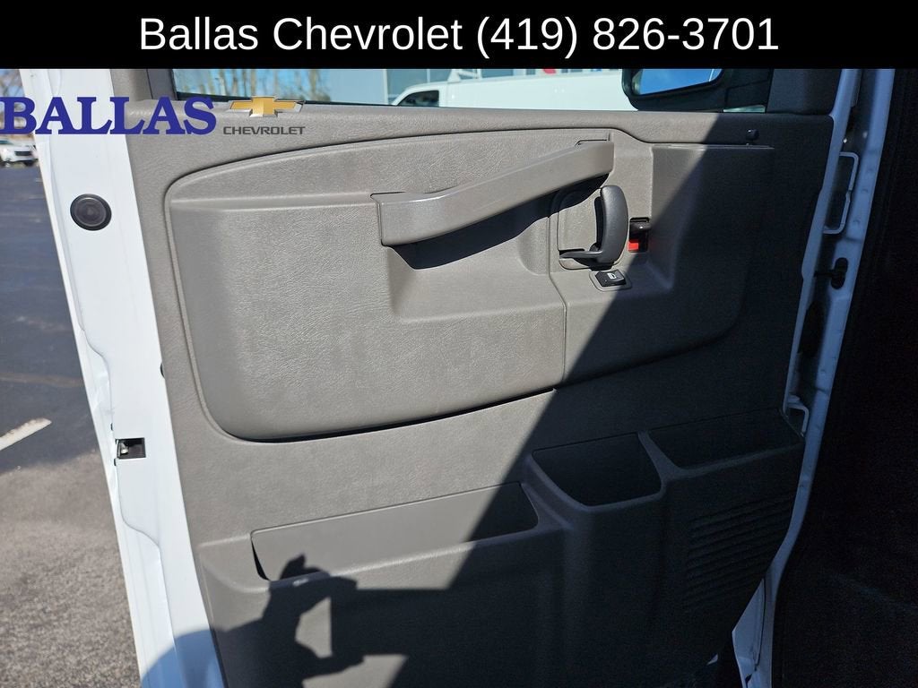 2024 GMC Savana Cargo 2500 Work Van