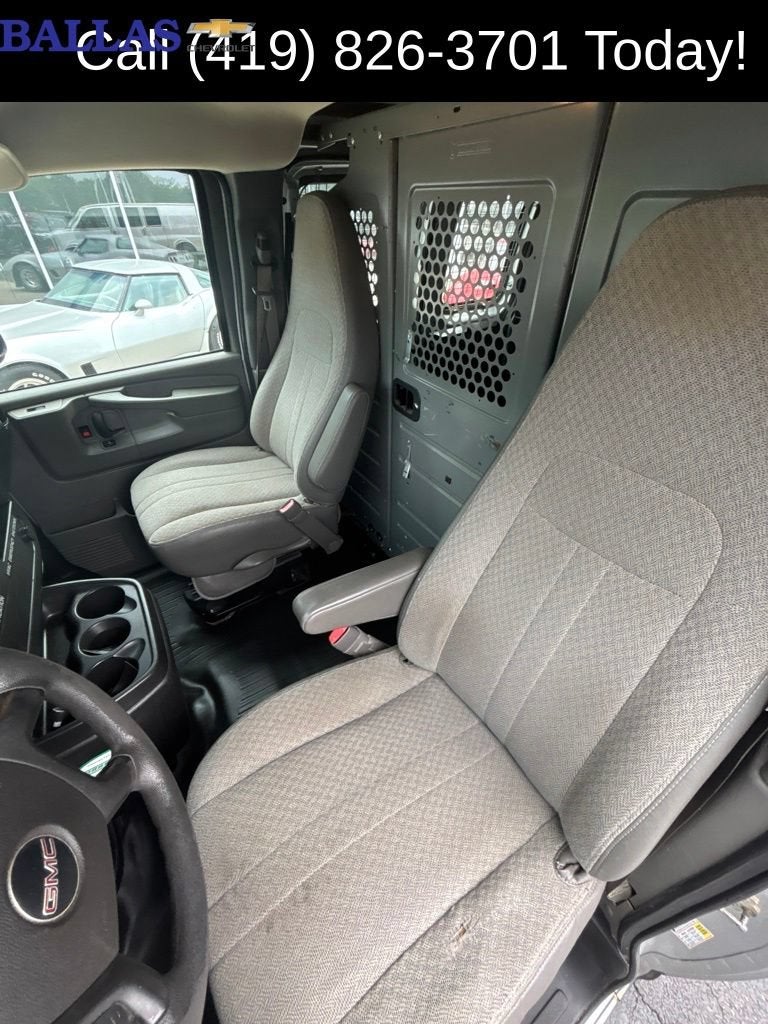 2014 GMC Savana Cargo 2500 Work Van