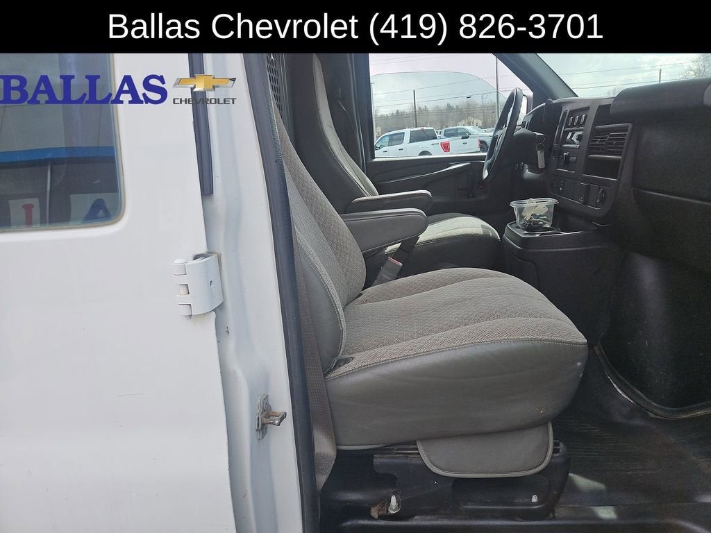 2015 GMC Savana Cargo 2500 Work Van