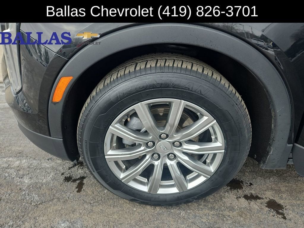 2023 Cadillac XT4 Premium Luxury