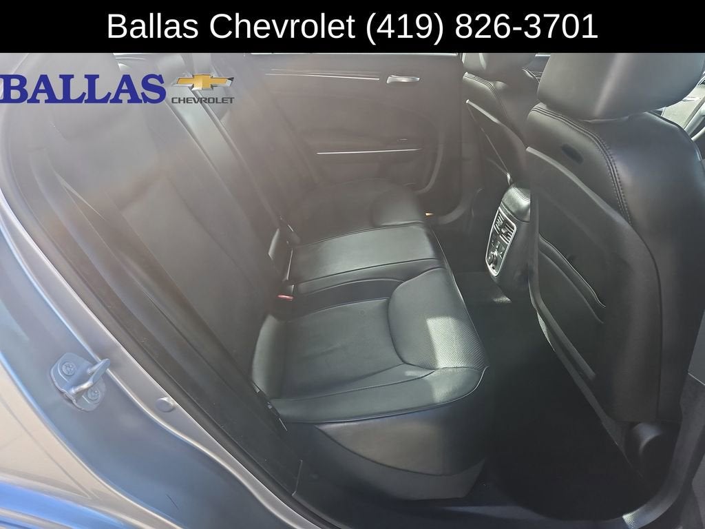 2014 Chrysler 300 300C