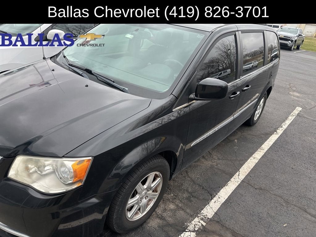 2012 Chrysler Town & Country Touring