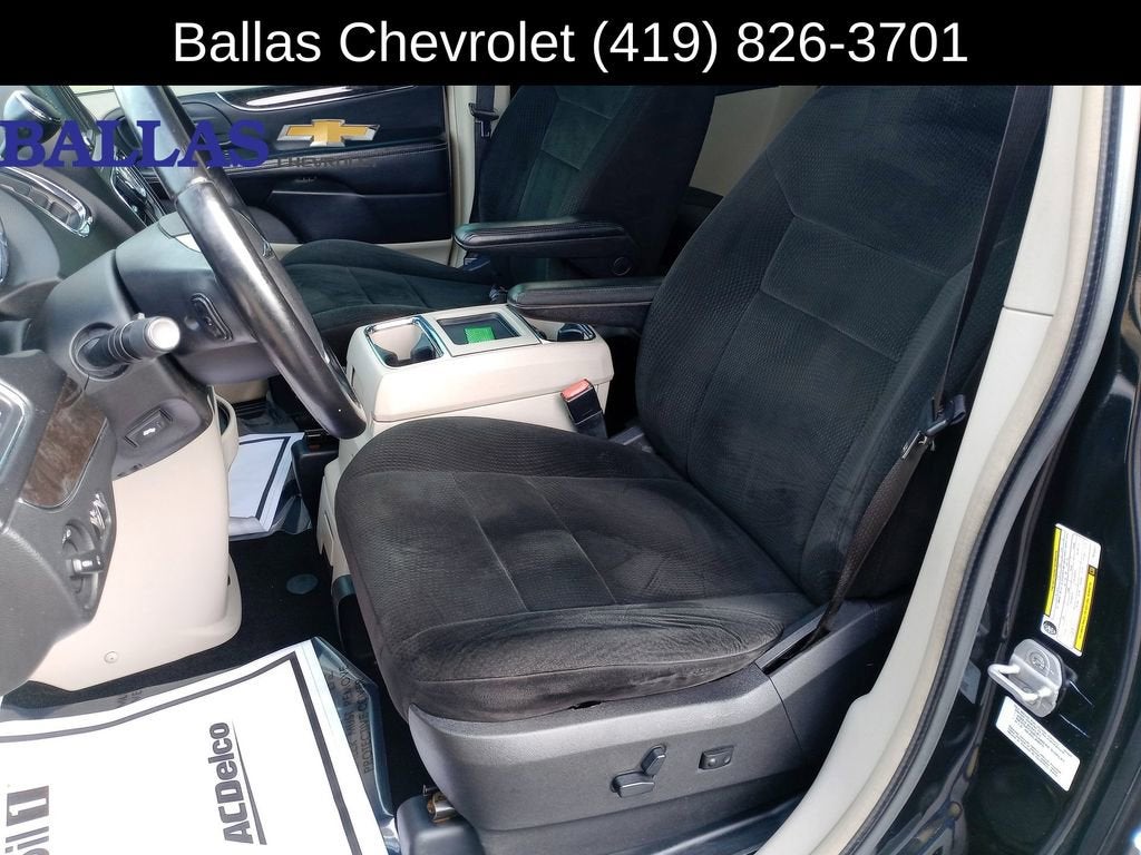 2012 Chrysler Town & Country Touring