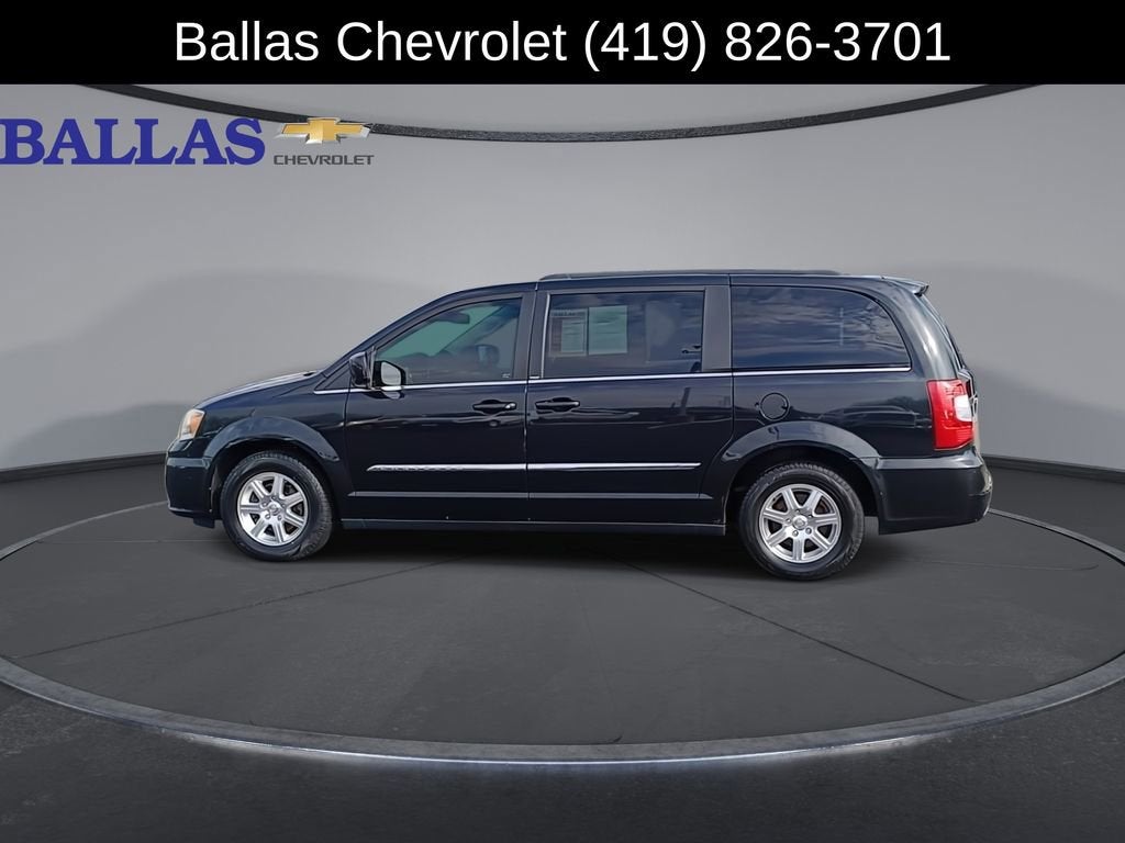 2012 Chrysler Town & Country Touring