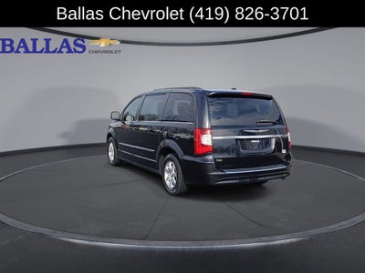 2012 Chrysler Town & Country Touring