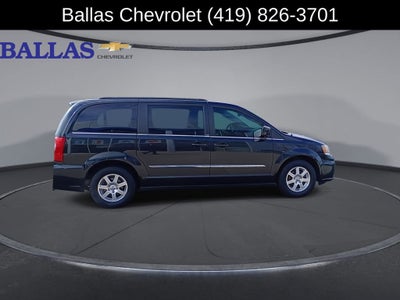 2012 Chrysler Town & Country Touring