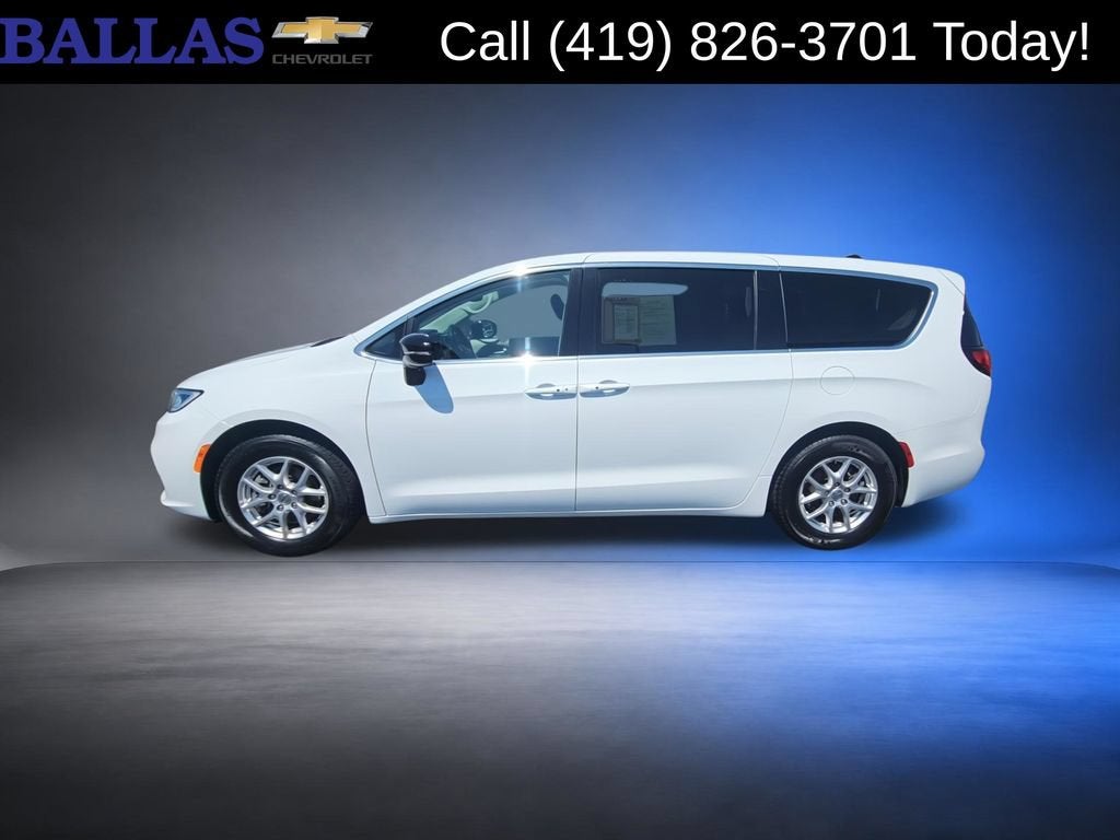 2024 Chrysler Pacifica Touring L