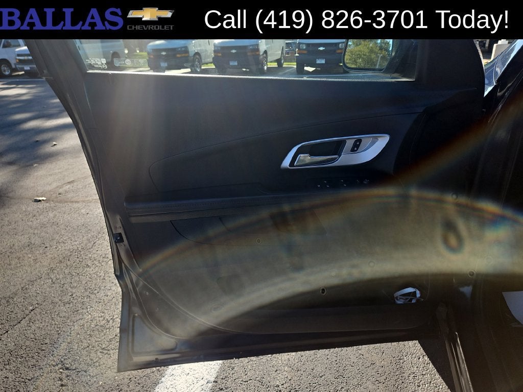 2017 Chevrolet Equinox LT - Photo 10