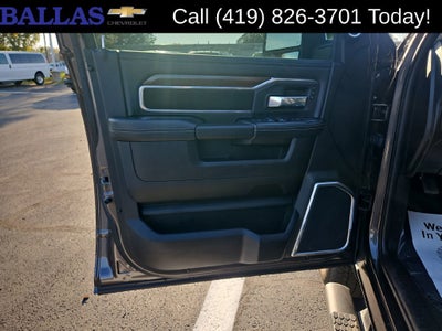 2024 RAM 2500 Laramie Crew Cab 4x4 6'4" Box