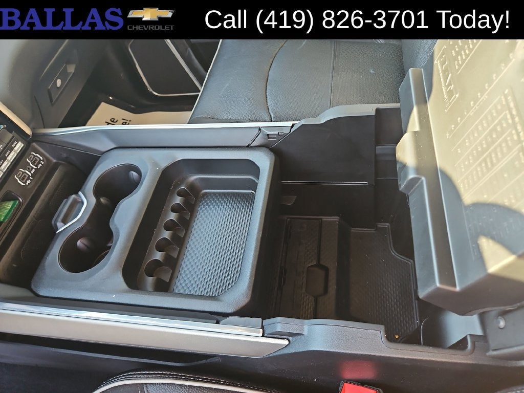 2024 RAM 2500 Laramie Crew Cab 4x4 6'4" Box