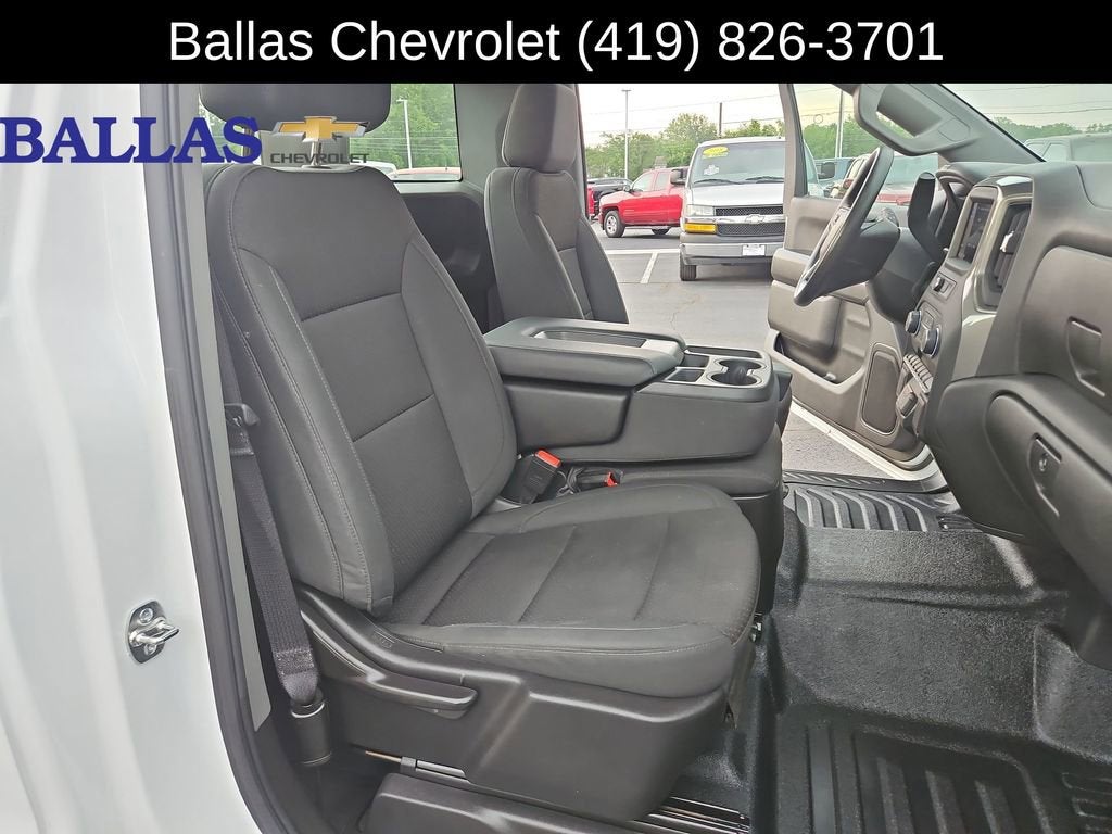 2025 Chevrolet Silverado 1500 WT