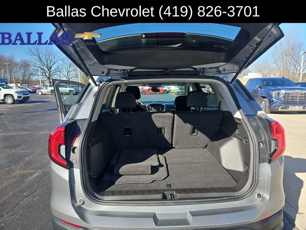 2023 GMC Terrain SLE