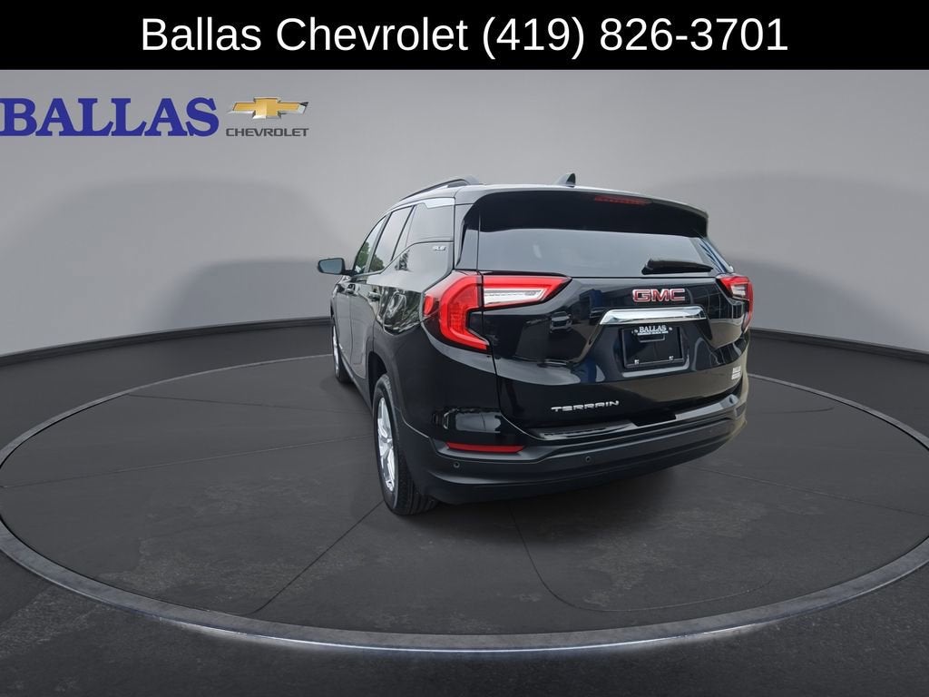 2024 GMC Terrain SLE - Photo 13