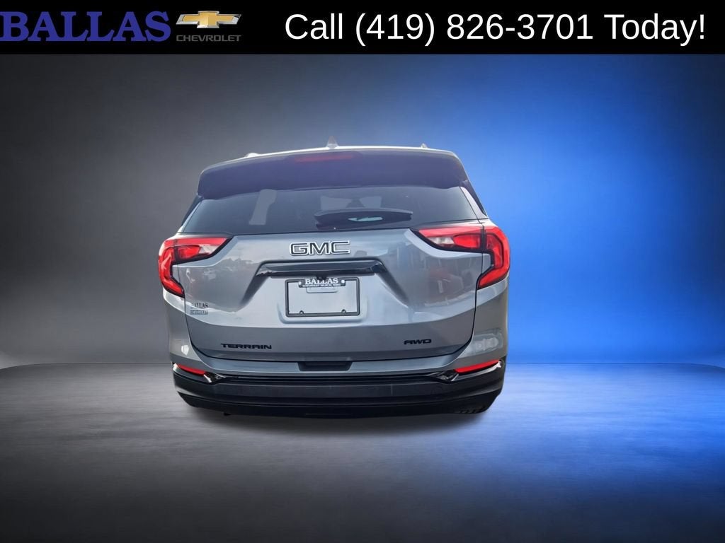 2021 GMC Terrain SLT