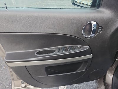 2011 Chevrolet HHR LT w/2LT