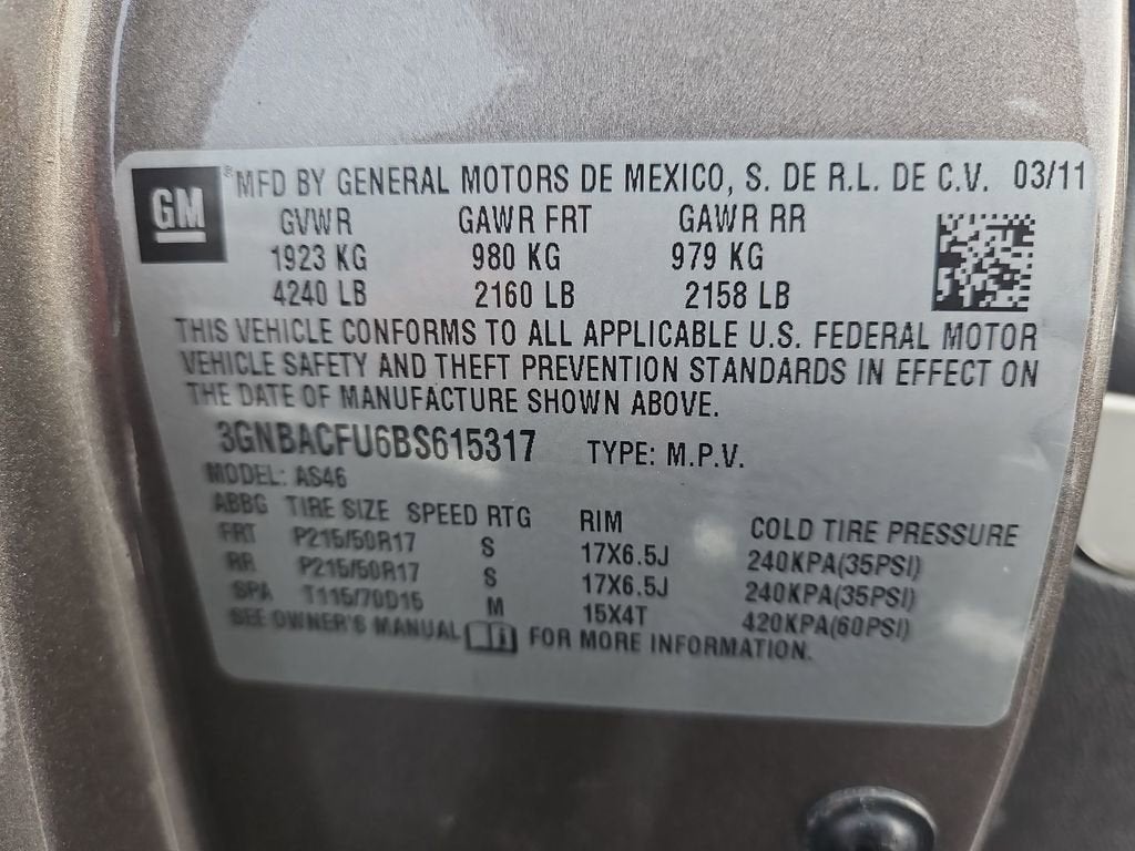 2011 Chevrolet HHR LT w/2LT