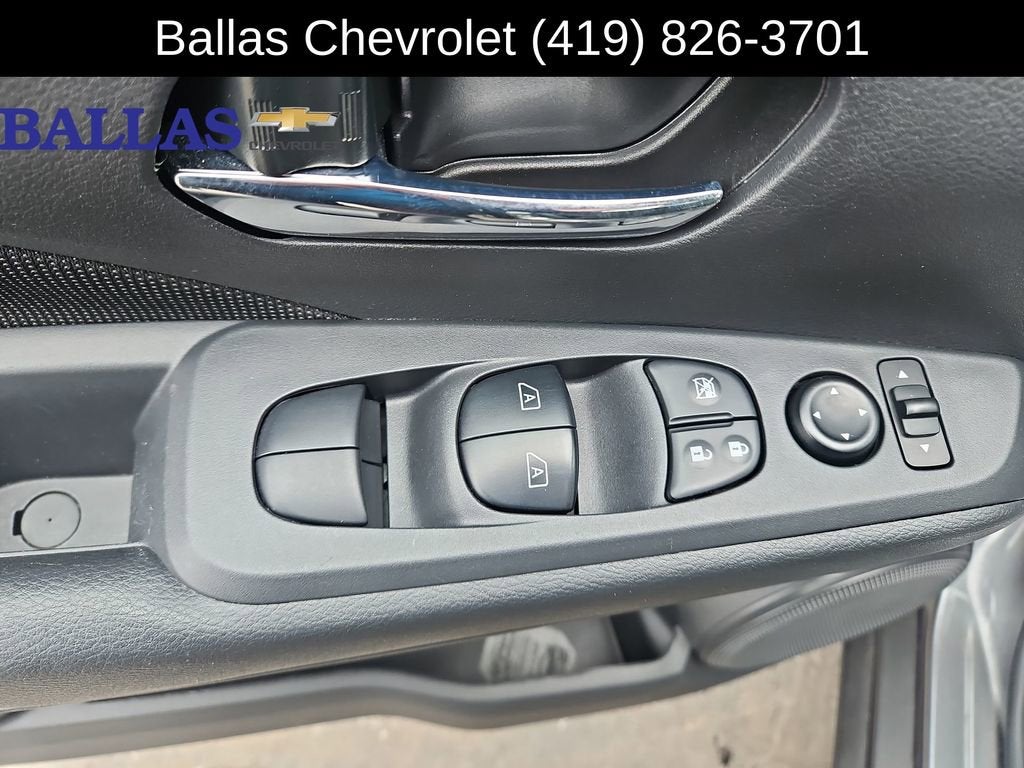 2024 Nissan Kicks SV Xtronic CVT