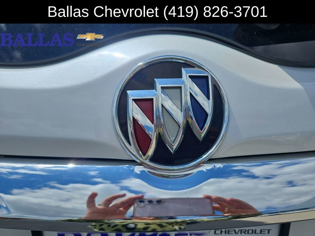 2022 Buick Enclave Essence