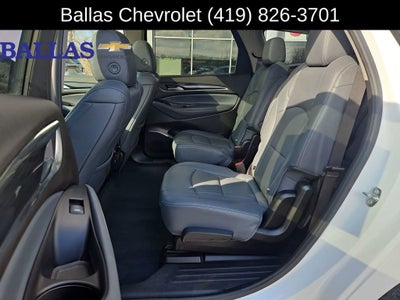 2021 Buick Enclave Essence