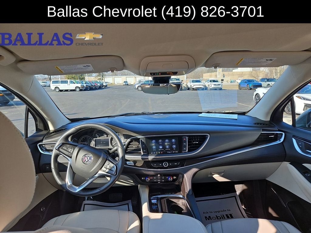 2023 Buick Enclave Essence