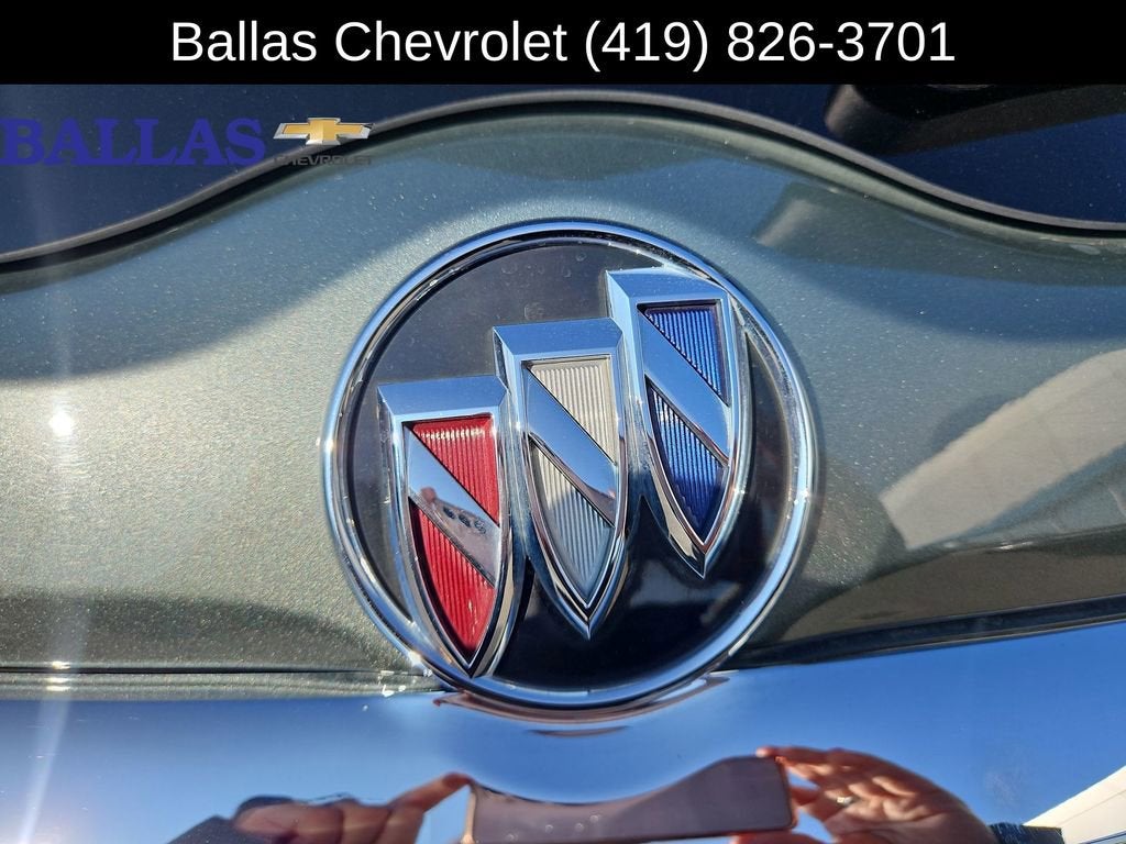 2023 Buick Enclave Essence