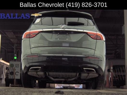 2023 Buick Enclave Essence