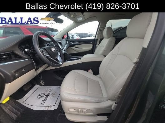 2023 Buick Enclave Essence