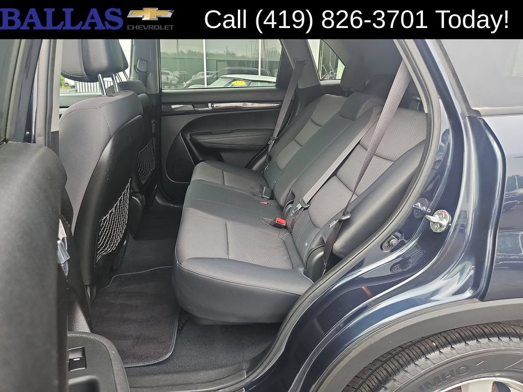 2012 Kia Sorento LX